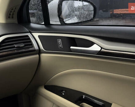 Белый Форд Фьюжн, объемом двигателя 2 л и пробегом 220 тыс. км за 11700 $, фото 12 на Automoto.ua