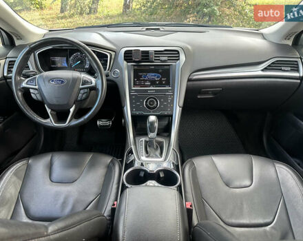 Белый Форд Фьюжн, объемом двигателя 2 л и пробегом 125 тыс. км за 9999 $, фото 35 на Automoto.ua