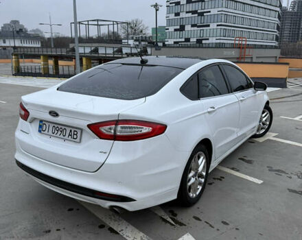 Білий Форд Фьюжен, об'ємом двигуна 2.5 л та пробігом 184 тис. км за 10500 $, фото 4 на Automoto.ua