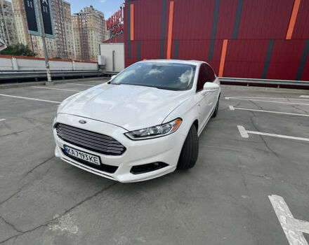 Форд Фьюжен 2013 у Києві на Automoto.ua Білий Форд Фьюжен, об'ємом двигуна 2 л та пробігом 214 тис. км за 10900 $, фото 2 на Automoto.ua