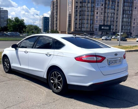Білий Форд Фьюжен, об'ємом двигуна 2.5 л та пробігом 31 тис. км за 8700 $, фото 1 на Automoto.ua