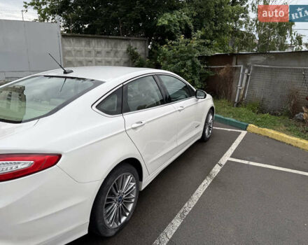 Белый Форд Фьюжн, объемом двигателя 2 л и пробегом 177 тыс. км за 11500 $, фото 7 на Automoto.ua