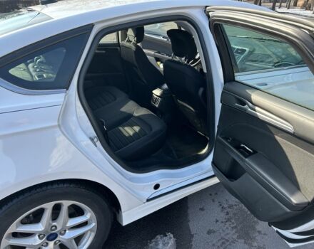 Белый Форд Фьюжн, объемом двигателя 2.5 л и пробегом 101 тыс. км за 10000 $, фото 14 на Automoto.ua