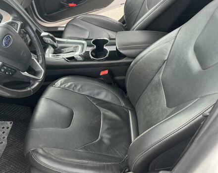 Белый Форд Фьюжн, объемом двигателя 2 л и пробегом 214 тыс. км за 10400 $, фото 8 на Automoto.ua