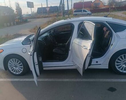 Белый Форд Фьюжн, объемом двигателя 2 л и пробегом 254 тыс. км за 11900 $, фото 12 на Automoto.ua