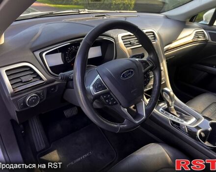 Форд Фьюжн 2013 в Киеве на Automoto.ua Белый Форд Фьюжн, объемом двигателя 2 л и пробегом 179 тыс. км за 10999 $, фото 3 на Automoto.ua