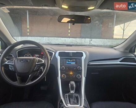 Форд Фьюжн 2013 в Умани на Automoto.ua Белый Форд Фьюжн, объемом двигателя 2.5 л и пробегом 213 тыс. км за 9500 $, фото 11 на Automoto.ua