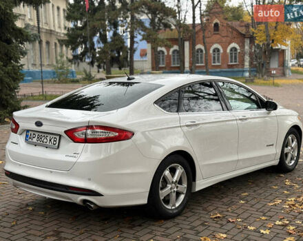 Белый Форд Фьюжн, объемом двигателя 2 л и пробегом 210 тыс. км за 10699 $, фото 6 на Automoto.ua