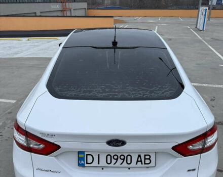 Білий Форд Фьюжен, об'ємом двигуна 2.5 л та пробігом 184 тис. км за 10500 $, фото 6 на Automoto.ua