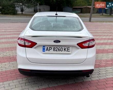 Белый Форд Фьюжн, объемом двигателя 2.5 л и пробегом 201 тыс. км за 7500 $, фото 6 на Automoto.ua