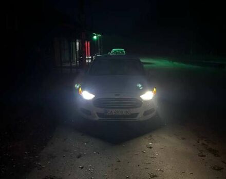 Белый Форд Фьюжн, объемом двигателя 2 л и пробегом 199 тыс. км за 13000 $, фото 13 на Automoto.ua