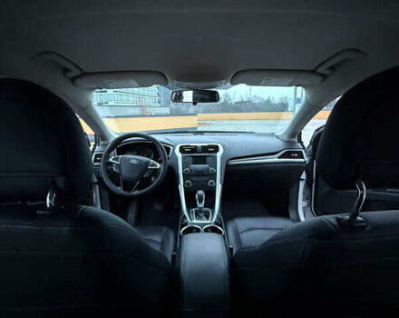 Білий Форд Фьюжен, об'ємом двигуна 2.5 л та пробігом 184 тис. км за 10500 $, фото 12 на Automoto.ua