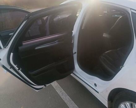 Белый Форд Фьюжн, объемом двигателя 2 л и пробегом 254 тыс. км за 11900 $, фото 9 на Automoto.ua