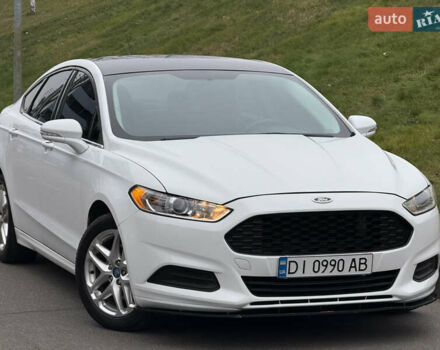 Білий Форд Фьюжен, об'ємом двигуна 2.5 л та пробігом 173 тис. км за 8300 $, фото 7 на Automoto.ua