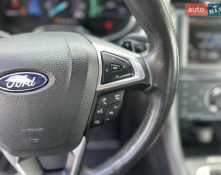 Белый Форд Фьюжн, объемом двигателя 2 л и пробегом 125 тыс. км за 9999 $, фото 13 на Automoto.ua