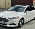 Білий Форд Фьюжен, об'ємом двигуна 2 л та пробігом 223 тис. км за 9900 $, фото 2 на Automoto.ua