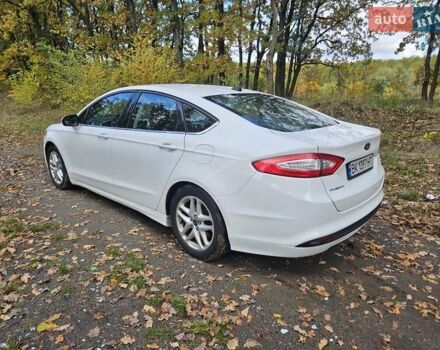Форд Фьюжн 2013 в Умани на Automoto.ua Белый Форд Фьюжн, объемом двигателя 2.5 л и пробегом 213 тыс. км за 9500 $, фото 9 на Automoto.ua