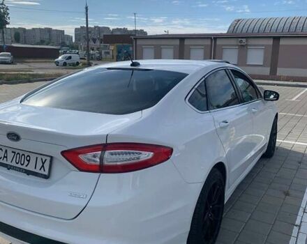 Форд Фьюжн 2013 в Черкассах на Automoto.ua Белый Форд Фьюжн, объемом двигателя 1.5 л и пробегом 264 тыс. км за 9000 $, фото 2 на Automoto.ua