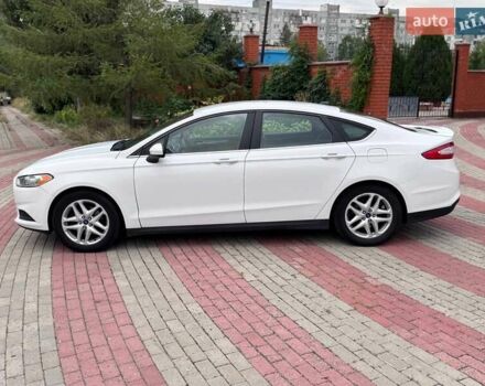 Белый Форд Фьюжн, объемом двигателя 2.5 л и пробегом 201 тыс. км за 7500 $, фото 3 на Automoto.ua