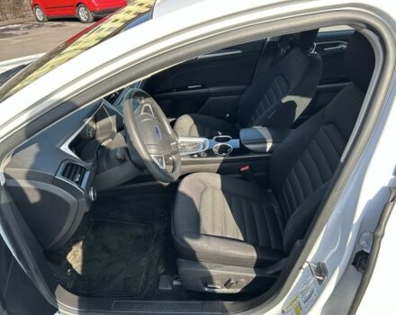 Белый Форд Фьюжн, объемом двигателя 2.5 л и пробегом 101 тыс. км за 10000 $, фото 10 на Automoto.ua