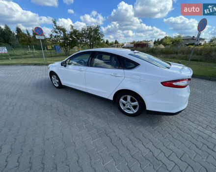 Белый Форд Фьюжн, объемом двигателя 2.49 л и пробегом 230 тыс. км за 7700 $, фото 7 на Automoto.ua