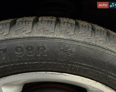 Білий Форд Фьюжен, об'ємом двигуна 2 л та пробігом 210 тис. км за 10699 $, фото 17 на Automoto.ua