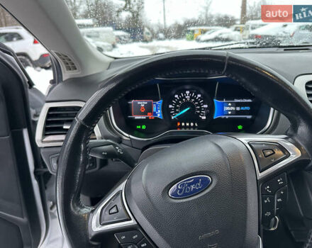 Белый Форд Фьюжн, объемом двигателя 2 л и пробегом 235 тыс. км за 11999 $, фото 8 на Automoto.ua