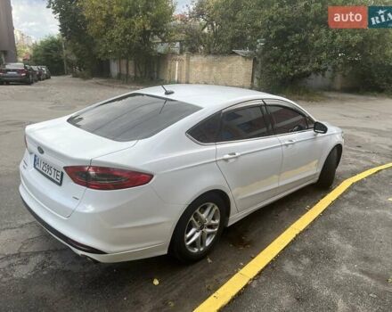 Форд Фьюжн 2013 в Киеве на Automoto.ua Белый Форд Фьюжн, объемом двигателя 2.49 л и пробегом 247 тыс. км за 9100 $, фото 5 на Automoto.ua