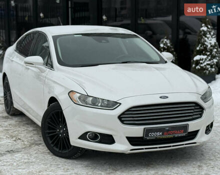 Білий Форд Фьюжен, об'ємом двигуна 2 л та пробігом 179 тис. км за 9500 $, фото 6 на Automoto.ua