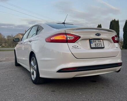 Білий Форд Фьюжен, об'ємом двигуна 2.5 л та пробігом 224 тис. км за 9200 $, фото 9 на Automoto.ua