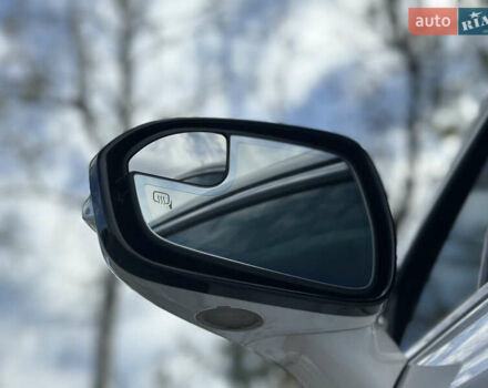 Белый Форд Фьюжн, объемом двигателя 2 л и пробегом 125 тыс. км за 9999 $, фото 6 на Automoto.ua