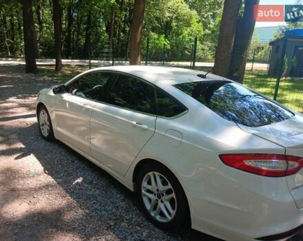 Білий Форд Фьюжен, об'ємом двигуна 2.5 л та пробігом 157 тис. км за 10400 $, фото 5 на Automoto.ua