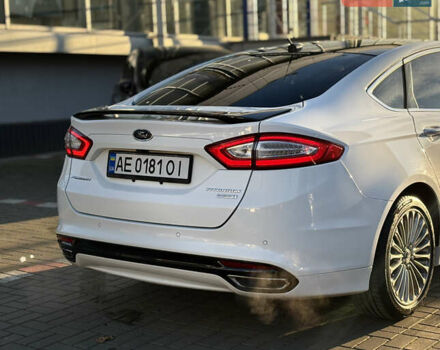 Белый Форд Фьюжн, объемом двигателя 2 л и пробегом 225 тыс. км за 11000 $, фото 5 на Automoto.ua