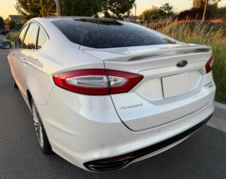 Форд Фьюжн 2014 в Львове на Automoto.ua Белый Форд Фьюжн, объемом двигателя 2 л и пробегом 88 тыс. км за 4800 $, фото 6 на Automoto.ua