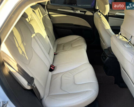 Белый Форд Фьюжн, объемом двигателя 2 л и пробегом 225 тыс. км за 11000 $, фото 17 на Automoto.ua