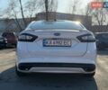 Білий Форд Фьюжен, об'ємом двигуна 2 л та пробігом 211 тис. км за 10500 $, фото 13 на Automoto.ua