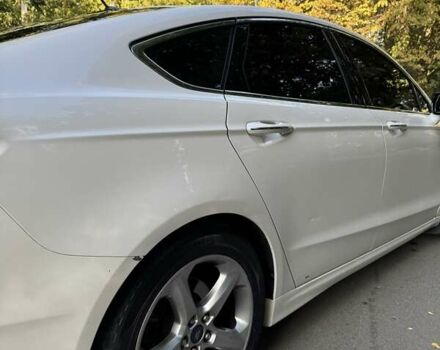 Форд Фьюжн 2014 в Харькове на Automoto.ua Белый Форд Фьюжн, объемом двигателя 2 л и пробегом 222 тыс. км за 9000 $, фото 6 на Automoto.ua