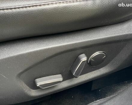 Белый Форд Фьюжн, объемом двигателя 2 л и пробегом 245 тыс. км за 9790 $, фото 14 на Automoto.ua