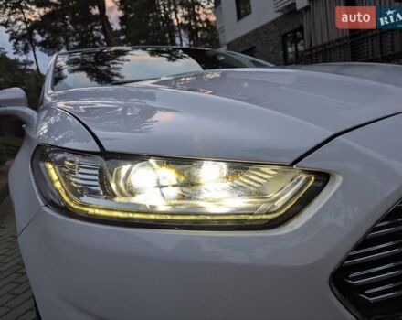 Форд Фьюжен 2014 у Києві на Automoto.ua Білий Форд Фьюжен, об'ємом двигуна 2.5 л та пробігом 211 тис. км за 9500 $, фото 31 на Automoto.ua