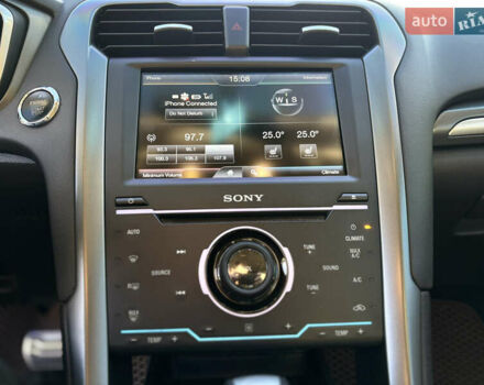 Белый Форд Фьюжн, объемом двигателя 2 л и пробегом 225 тыс. км за 11000 $, фото 20 на Automoto.ua