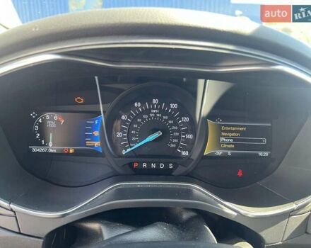 Форд Фьюжн 2014 в Львове на Automoto.ua Белый Форд Фьюжн, объемом двигателя 2 л и пробегом 304 тыс. км за 11000 $, фото 3 на Automoto.ua