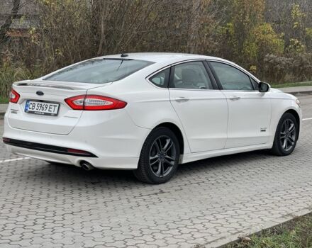 Форд Фьюжн 2014 в Нежине на Automoto.ua Белый Форд Фьюжн, объемом двигателя 2 л и пробегом 266 тыс. км за 11000 $, фото 2 на Automoto.ua