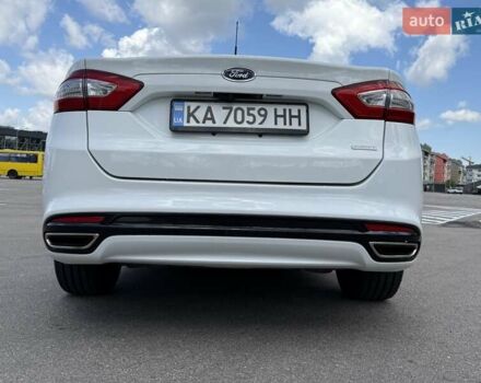 Белый Форд Фьюжн, объемом двигателя 2 л и пробегом 173 тыс. км за 9900 $, фото 14 на Automoto.ua