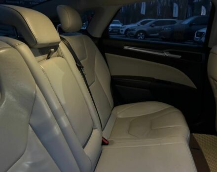 Білий Форд Фьюжен, об'ємом двигуна 2 л та пробігом 183 тис. км за 10500 $, фото 19 на Automoto.ua