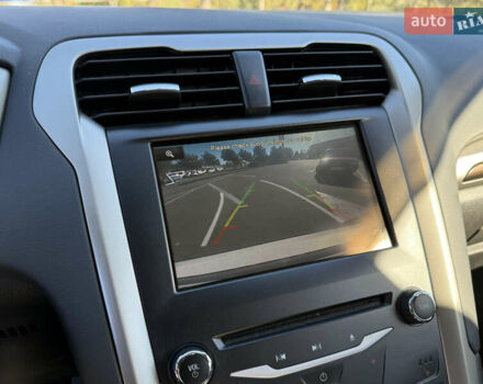 Форд Фьюжен 2014 у Одесі на Automoto.ua Білий Форд Фьюжен, об'ємом двигуна 2 л та пробігом 137 тис. км за 11800 $, фото 25 на Automoto.ua