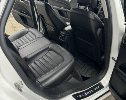 Белый Форд Фьюжн, объемом двигателя 2 л и пробегом 217 тыс. км за 9000 $, фото 17 на Automoto.ua