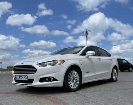 Форд Фьюжн 2014 в Харькове на Automoto.ua Белый Форд Фьюжн, объемом двигателя 2 л и пробегом 113 тыс. км за 14500 $, фото 4 на Automoto.ua