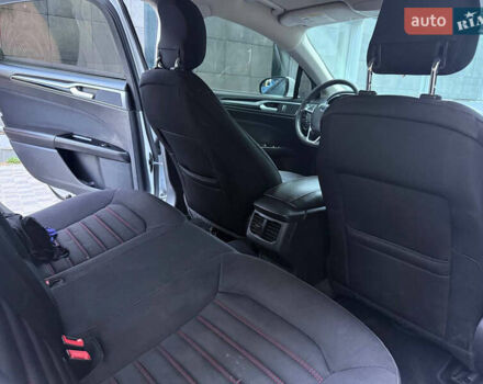 Форд Фьюжн 2014 в Полтаве на Automoto.ua Белый Форд Фьюжн, объемом двигателя 1.5 л и пробегом 275 тыс. км за 8800 $, фото 12 на Automoto.ua