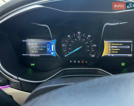 Форд Фьюжн 2014 в Одессе на Automoto.ua Белый Форд Фьюжн, объемом двигателя 2 л и пробегом 186 тыс. км за 12500 $, фото 10 на Automoto.ua