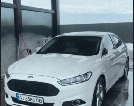 Белый Форд Фьюжн, объемом двигателя 2 л и пробегом 165 тыс. км за 13000 $, фото 2 на Automoto.ua
